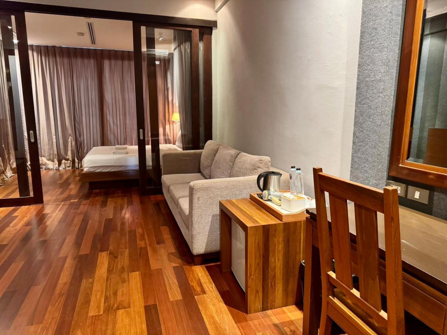 Wish Inn Silom - วิช อินน์ สีลม X 曼谷 外观 照片
